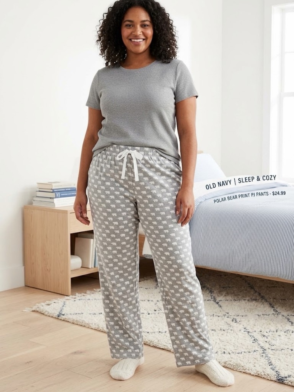 Old Navy Women's Gray Polar Bear Print PJ Pants